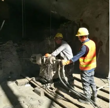 萨尔图水下抗分散灌浆料特点 水下不分散注浆料介绍